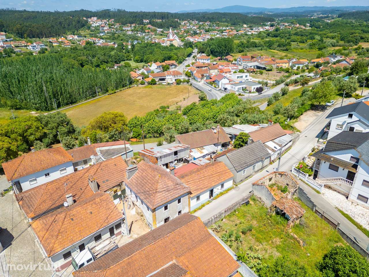 Moradia para Recuperar - Grande imagem: 2/8