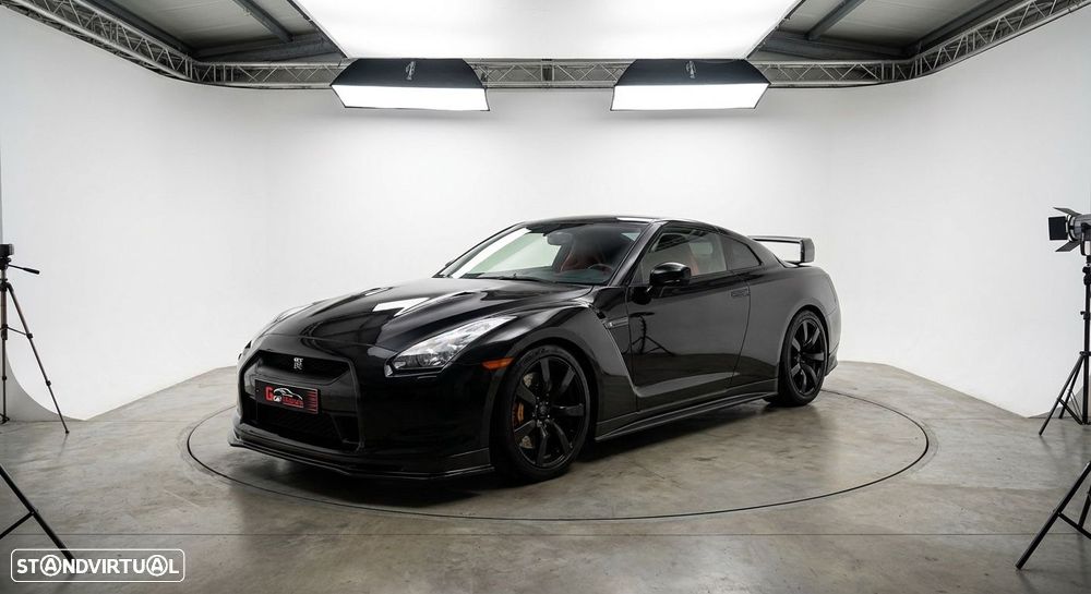 Nissan GT-R 3.8 V6 Black Edition - 1
