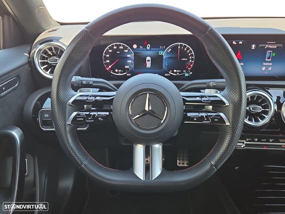 Mercedes-Benz A 250 e - 17