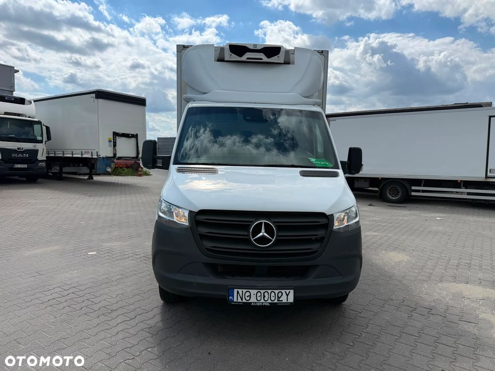 Mercedes-Benz Sprinter - 8