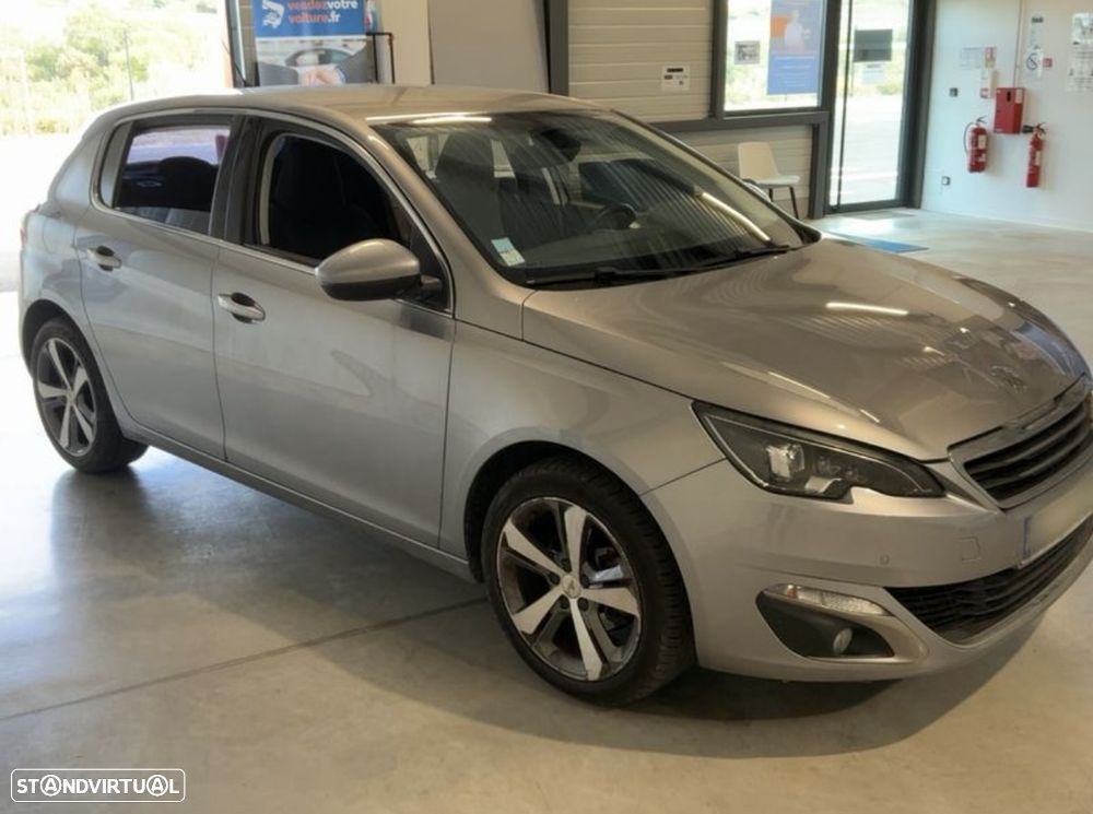 Peugeot 308 1.2 PureTech Allure J17 - 3