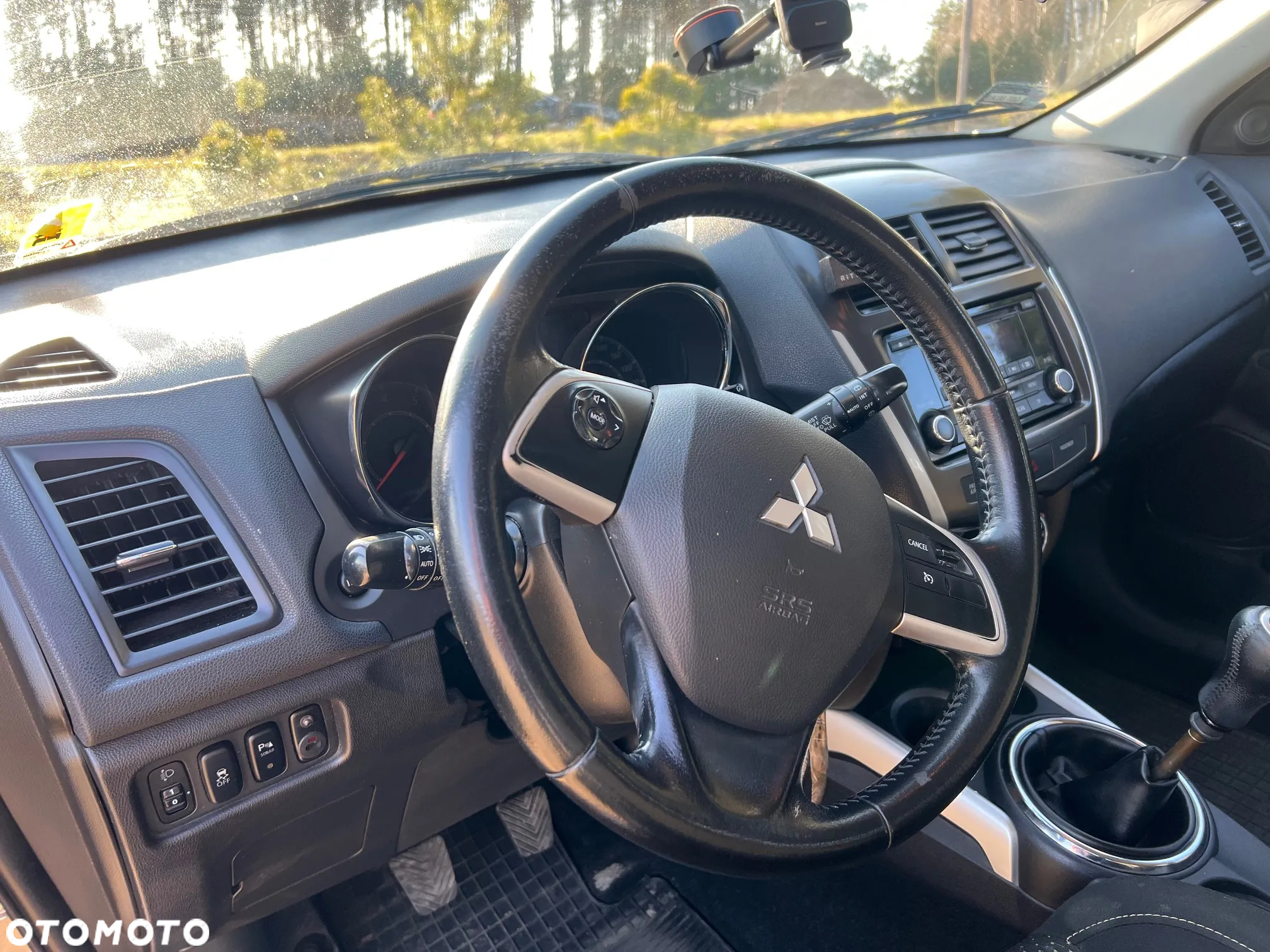 Mitsubishi ASX - 9