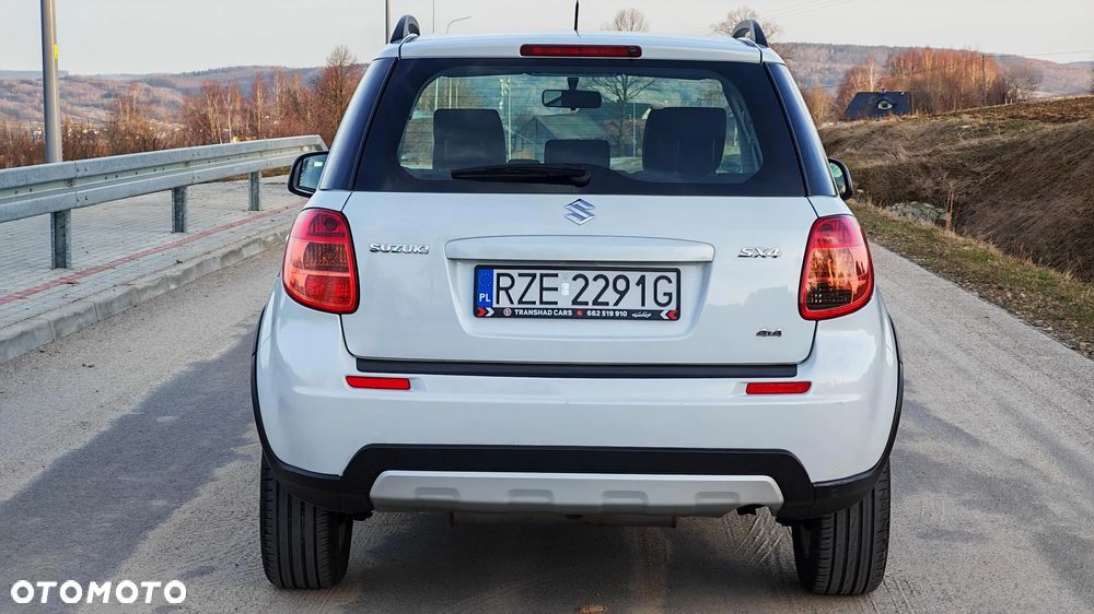 Suzuki SX4 1.6 VVT 4x4 Style - 8