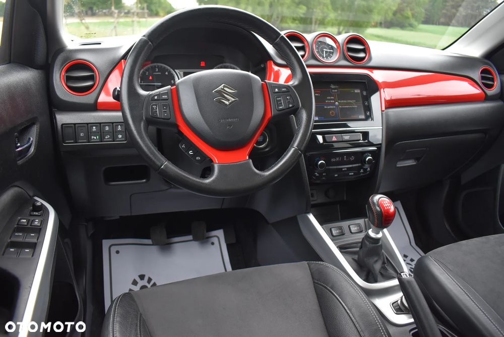Suzuki Vitara 1.6 DDiS (4x4) Allgrip Comfort - 29