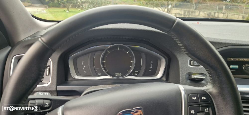 Volvo V60 - 16