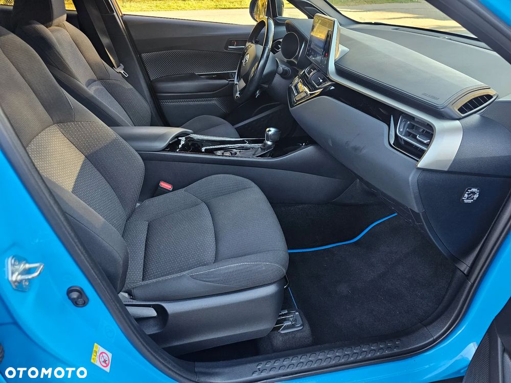 Toyota C-HR - 13