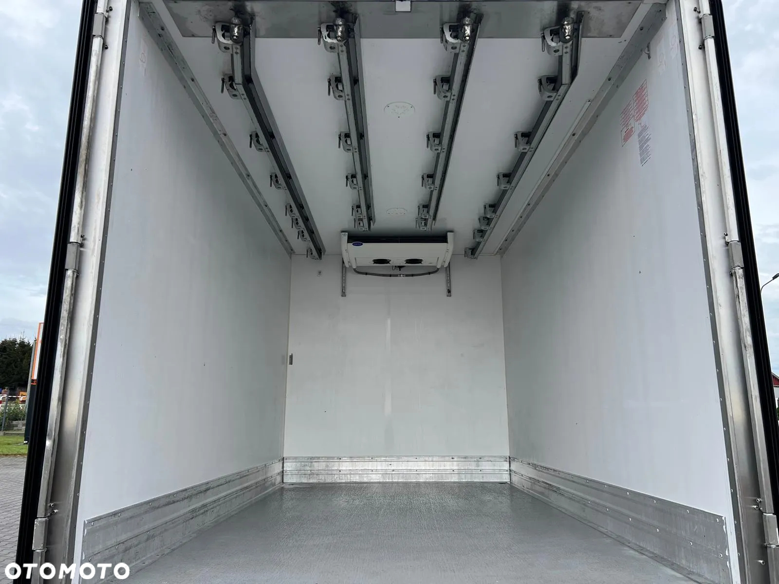 Mercedes-Benz ATEGO 816 EURO 6 CHŁODNIA HAKOWA KONTENER IZOTERMA LAMBERET PODUSZKI KLIMA - 7
