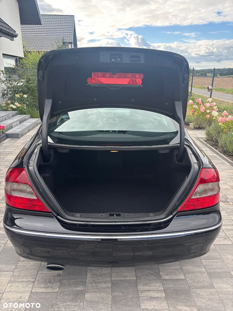 Mercedes-Benz CLK 220 CDI Avantgarde - 8