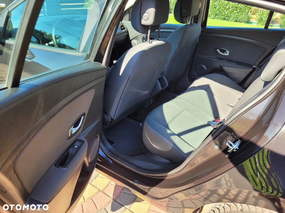 Renault Megane - 11