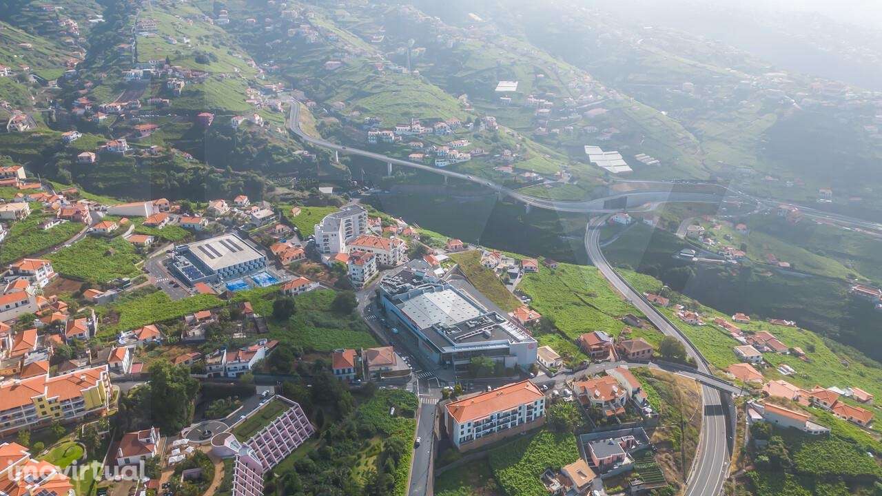 Terreno para Construção – Câmara de Lobos, Madeira - Grande imagem: 2/17