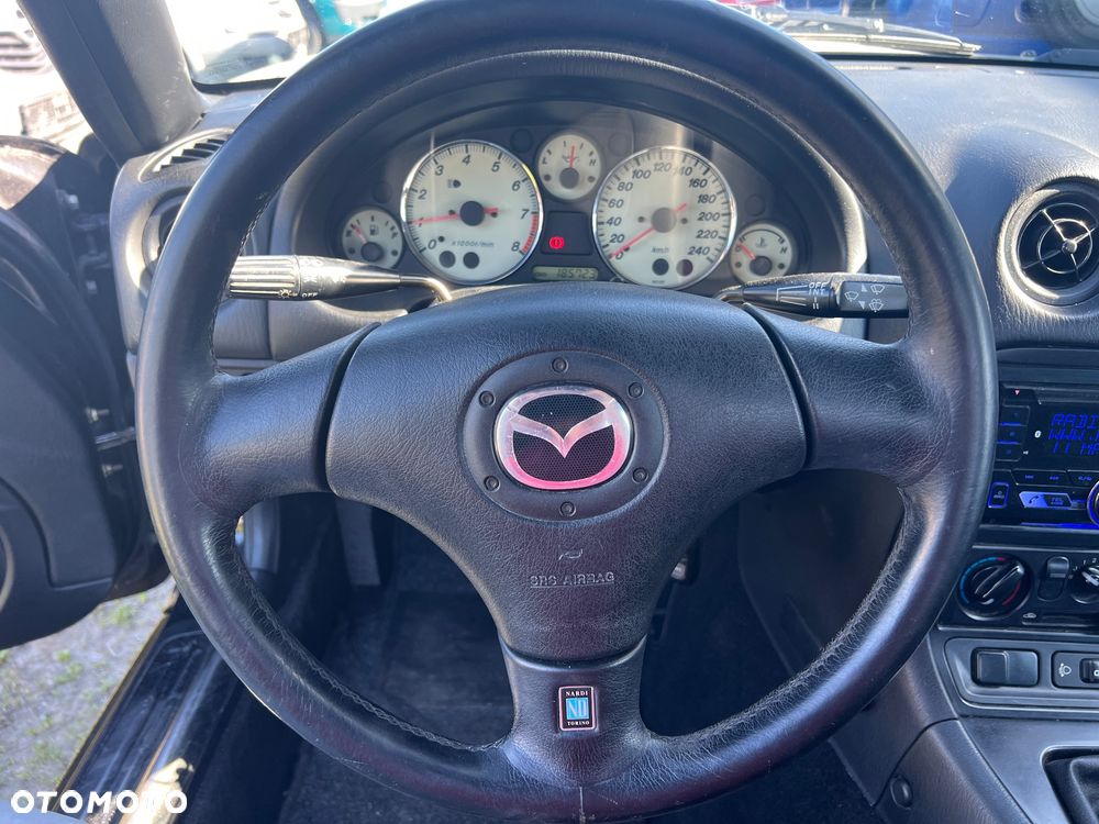 Mazda MX-5 1.6i 16V - 21