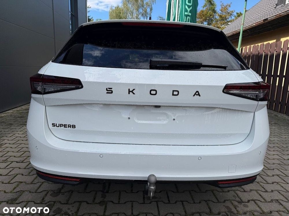 Skoda Superb 2.0 TSI Sportline DSG - 5
