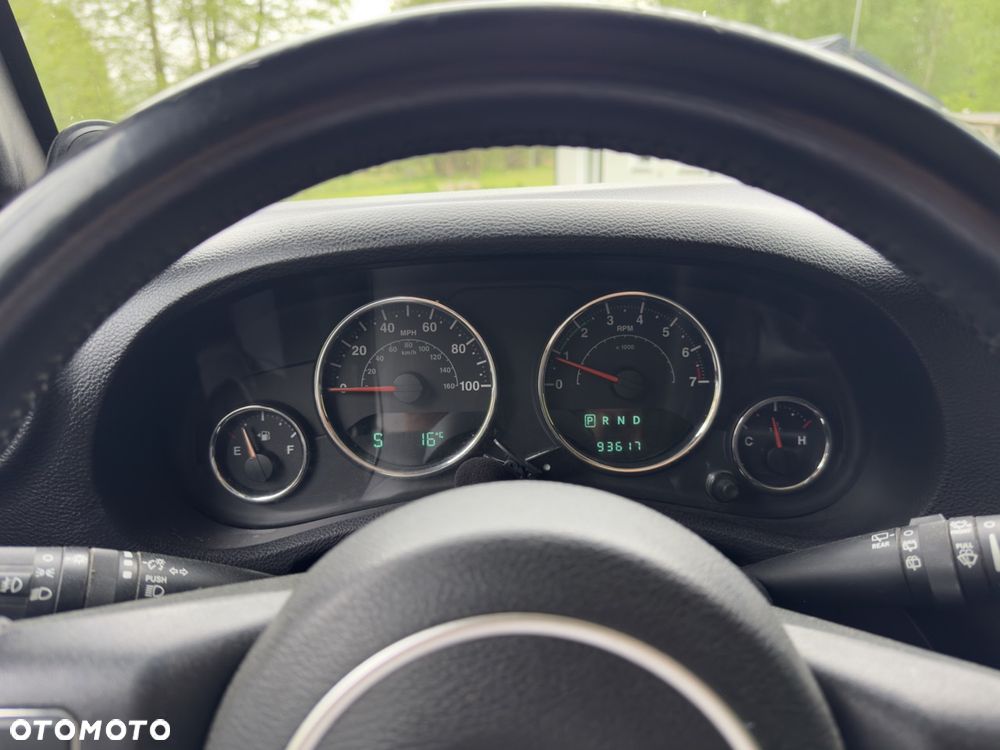 Jeep Wrangler - 26