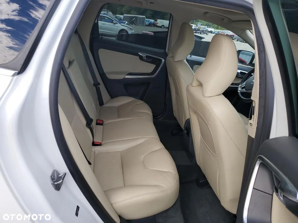 Volvo XC 60 T6 Drive-E R-Design Summum - 10