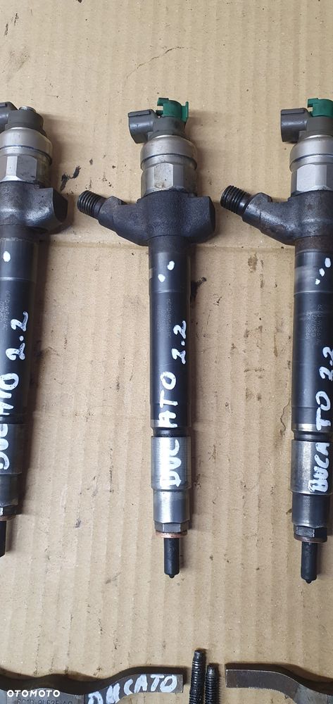 Wtrysk wtryskiwacz wtryskiwacze wtryski paliwa Fiat Ducato III 2.2 JTD 6C1Q-9K546-AC - 3