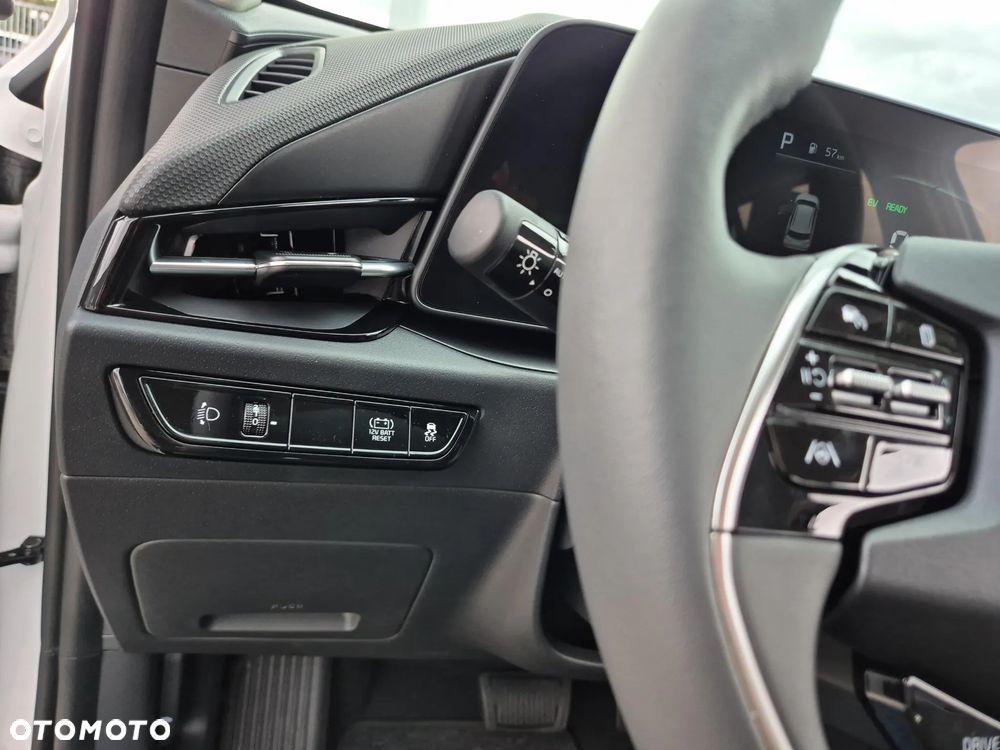 Kia Niro 1.6 GDI Hybrid M - 20