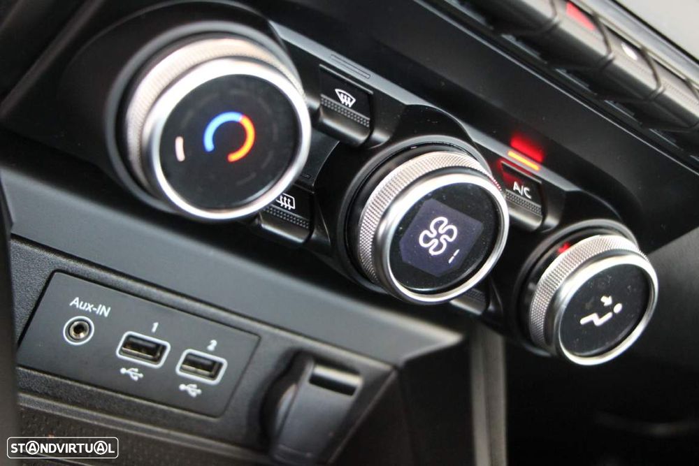 Renault Zoe (c/ Bateria) E-Tech EV50 Equilibre - 17