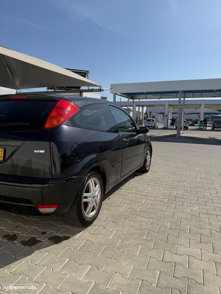 Ford Focus 1.8 TDCi Trend - 3