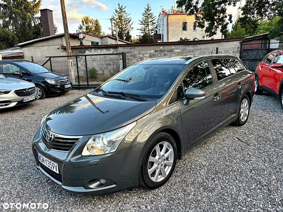 Toyota Avensis 2.0 D-4D Sol plus+NAVI - 9
