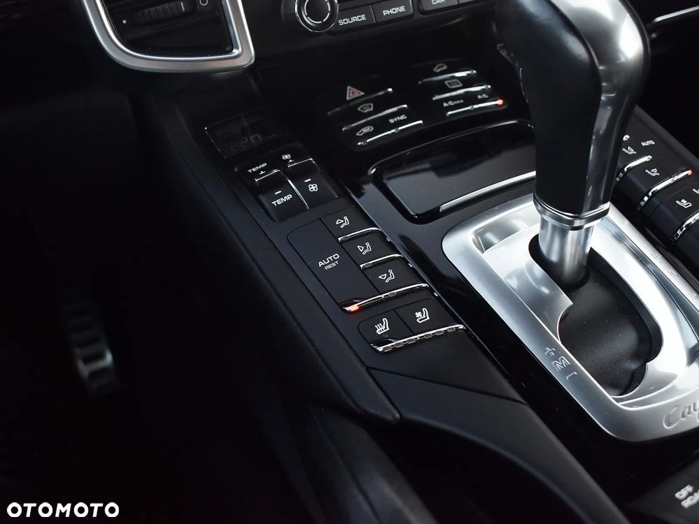 Porsche Cayenne S Diesel - 24