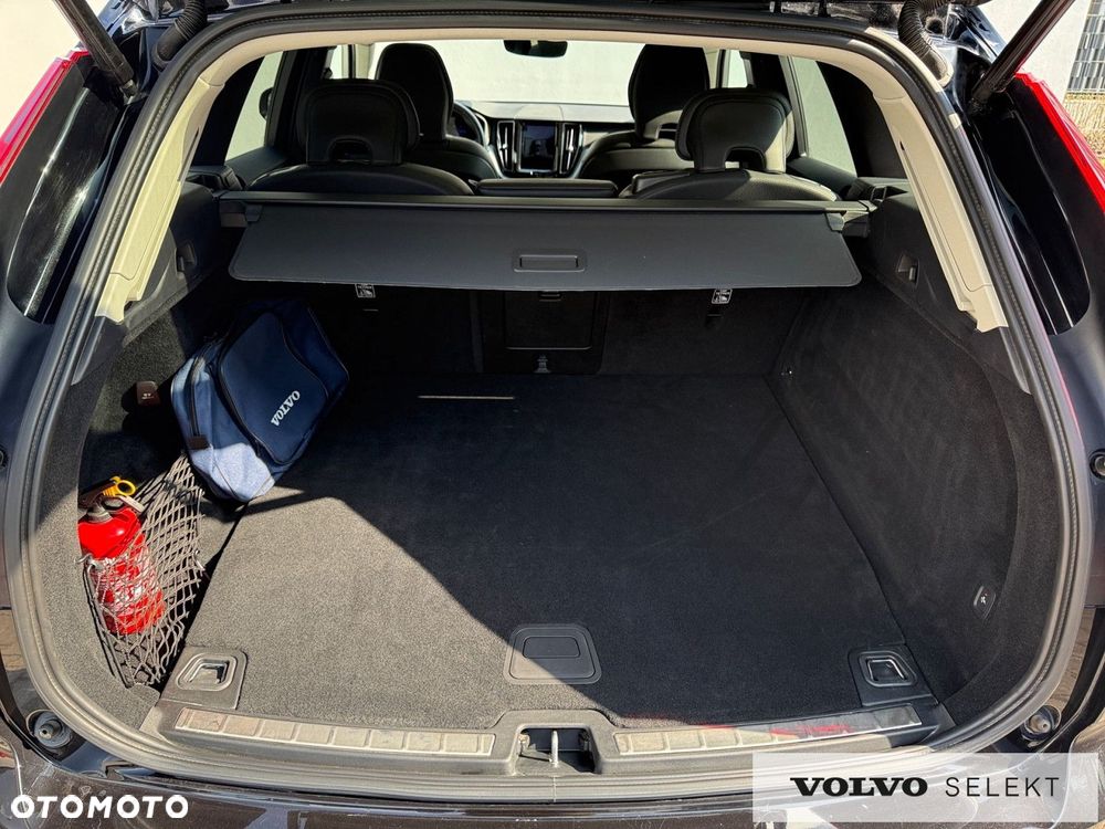 Volvo XC 60 - 30