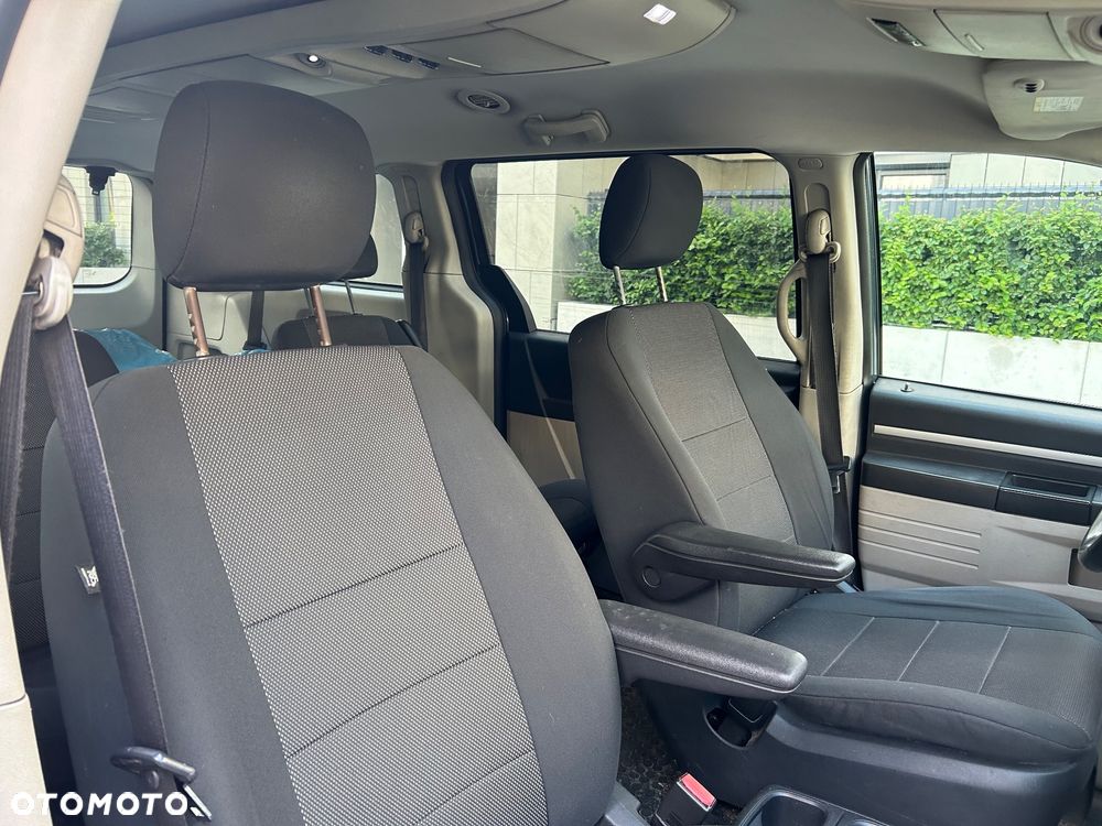 Dodge Grand Caravan 3.8 SXT - 18