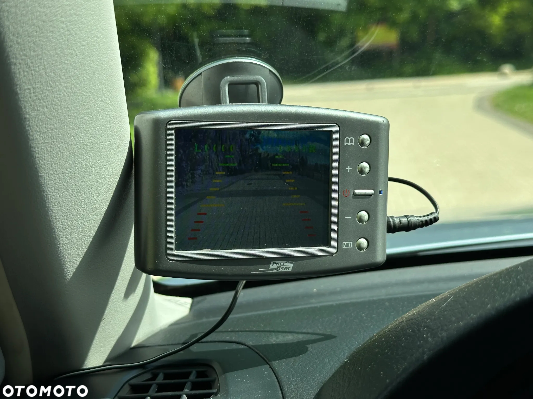 Mitsubishi Pajero - 17