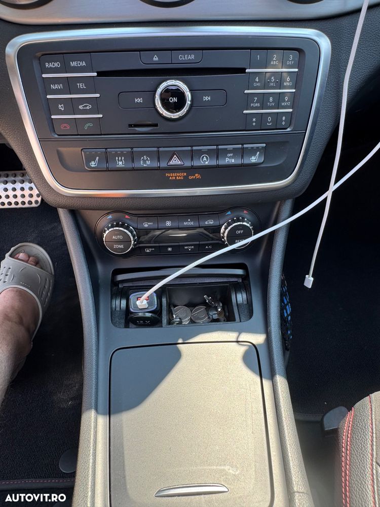 Mercedes-Benz CLA 250 - 18