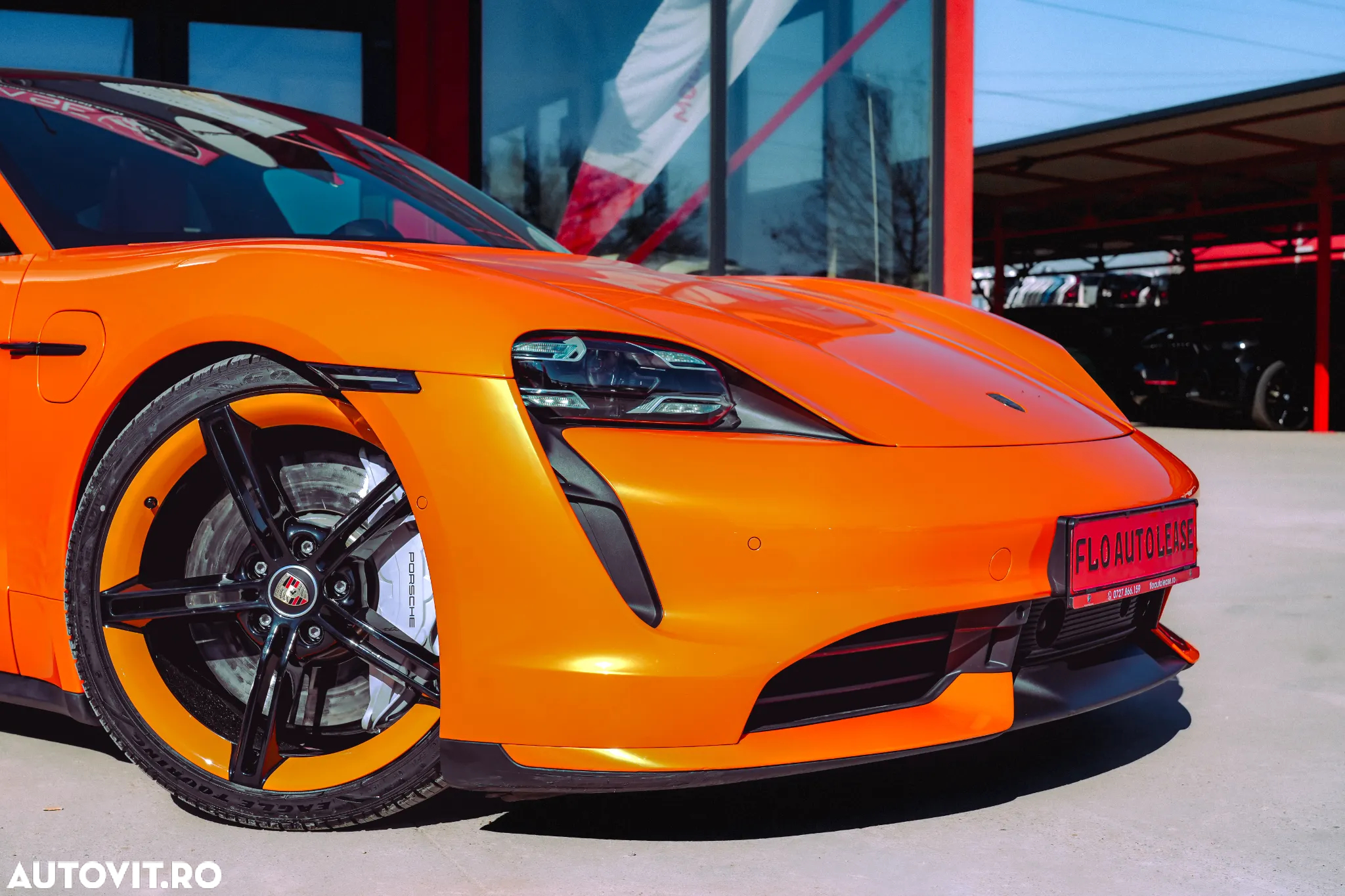 Porsche Taycan - 5