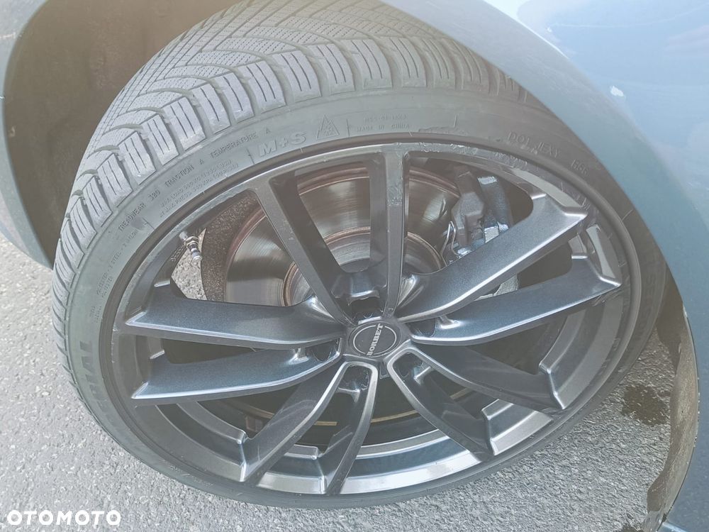 Audi A4 Avant - 29