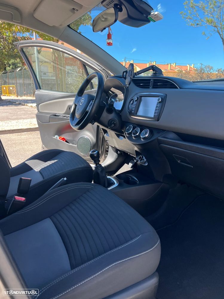 Toyota Yaris - 17