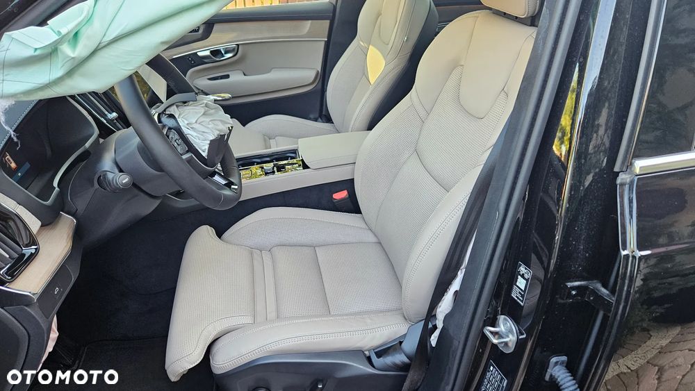 Volvo XC 90 - 20