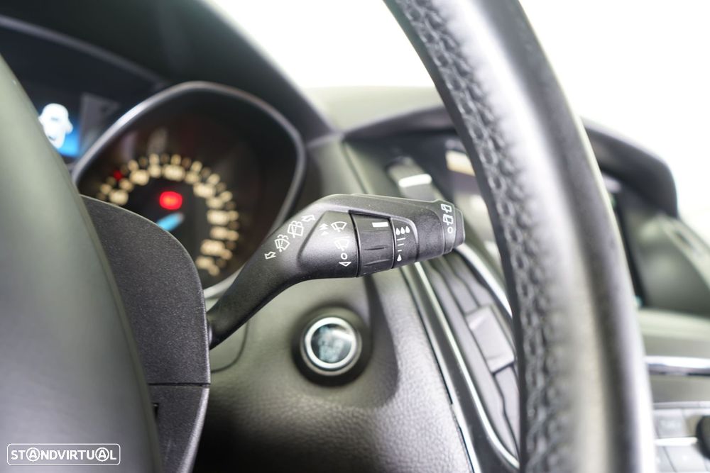 Ford Focus SW 1.0 EcoBoost Business - 27