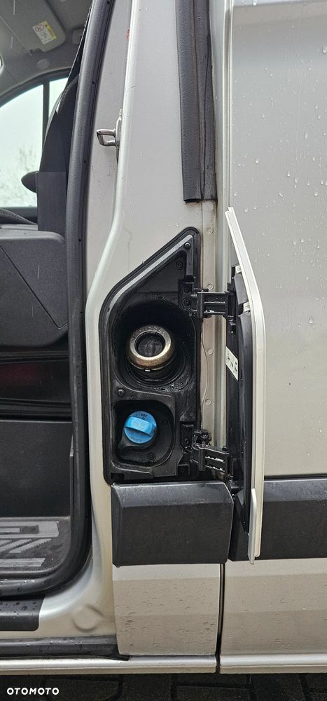 Ford TRANSIT CUSTOM - 22