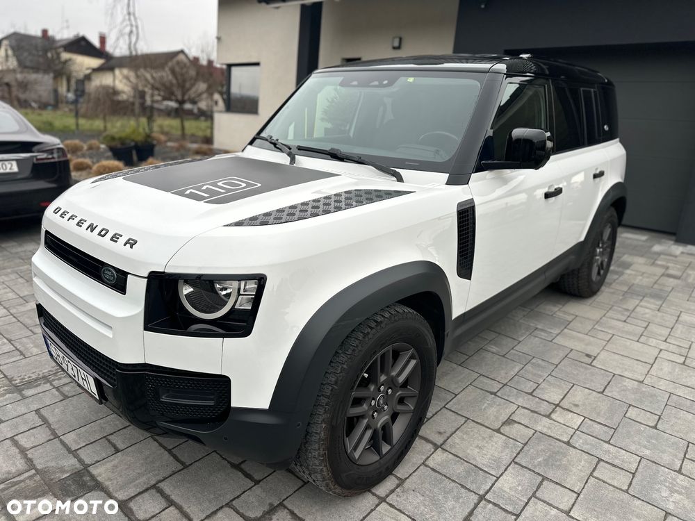 Land Rover Defender 110 D240 S - 16