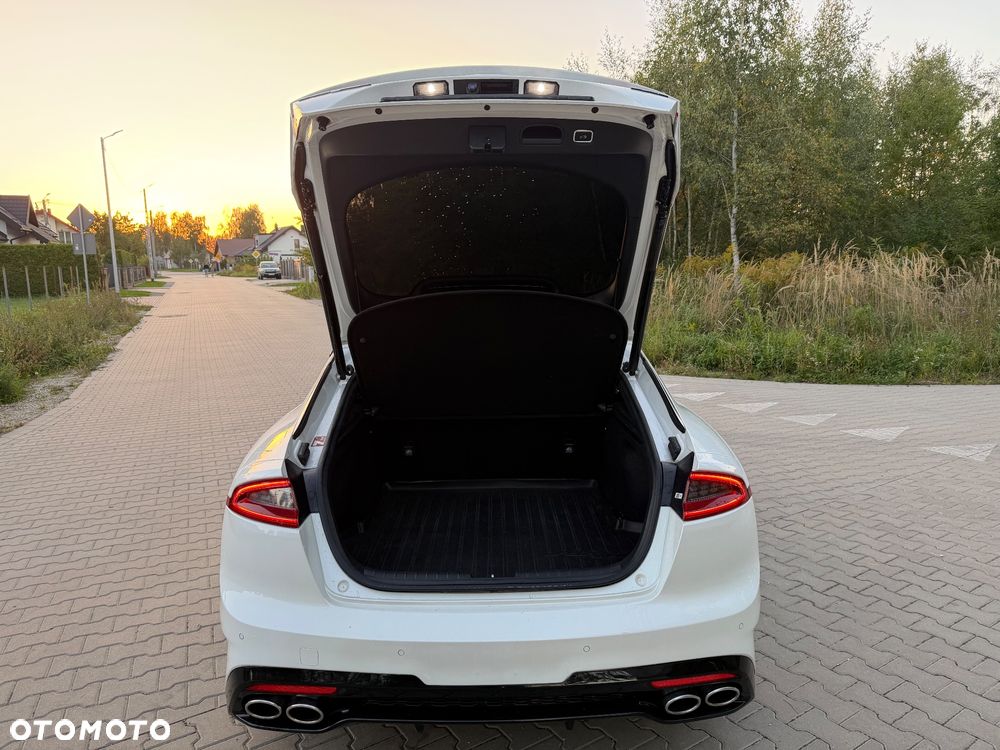 Kia Stinger 3.3 T-GDI V6 GT AWD - 7