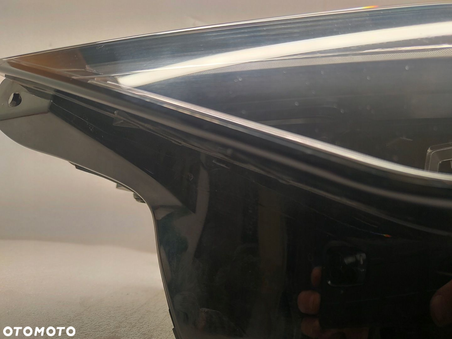 AUDI Q4 E-TRON MATRIX LED LAMPA LEWY PRZÓD 4KE941039 - 2