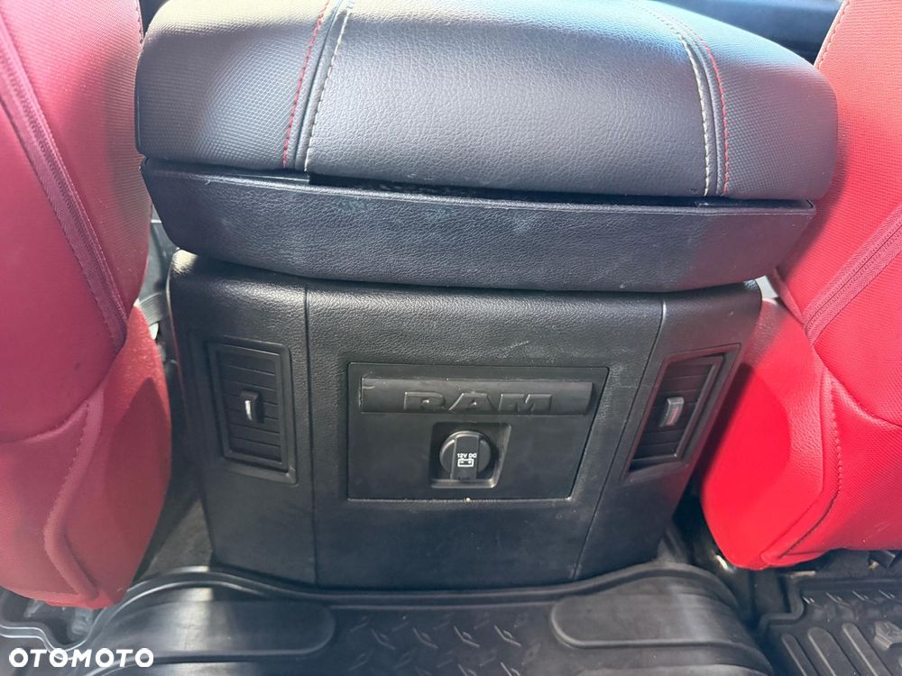 RAM 1500 Crew Cab Rebel - 37