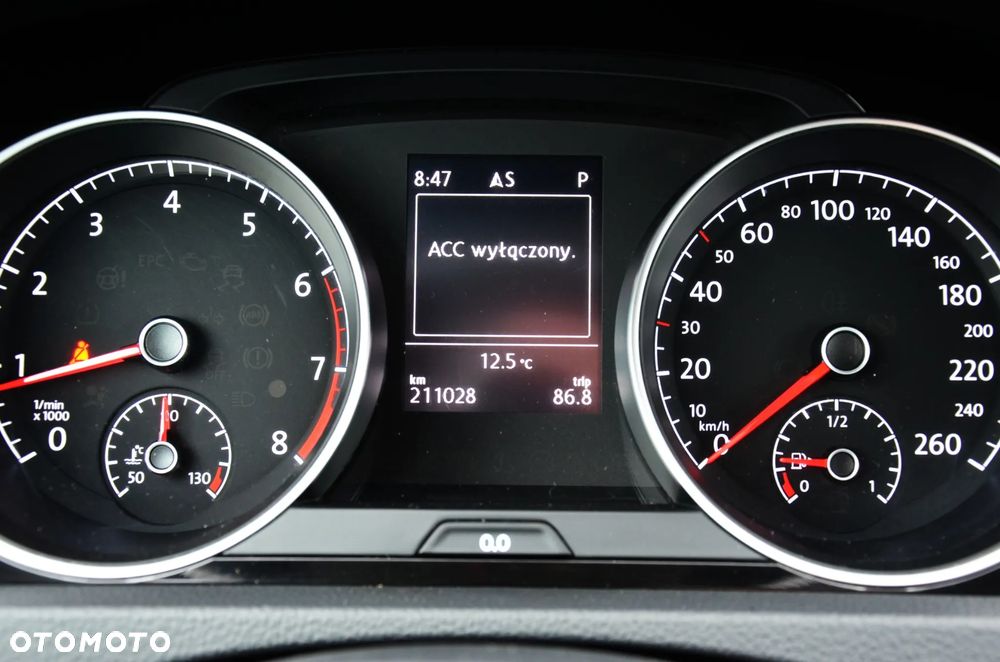 Volkswagen Golf 1.5 TSI ACT OPF DSG Highline - 33