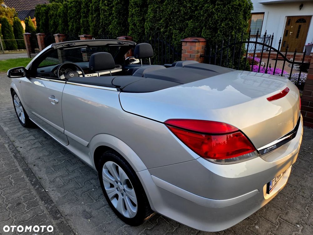 Opel Astra 1.8 Cosmo - 20