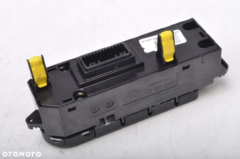 KIA PRO CEED III PANEL PRZEŁĄCZNIKÓW 93700-J7651 2023R - 3