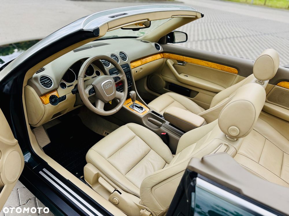 Audi A4 Cabrio - 8