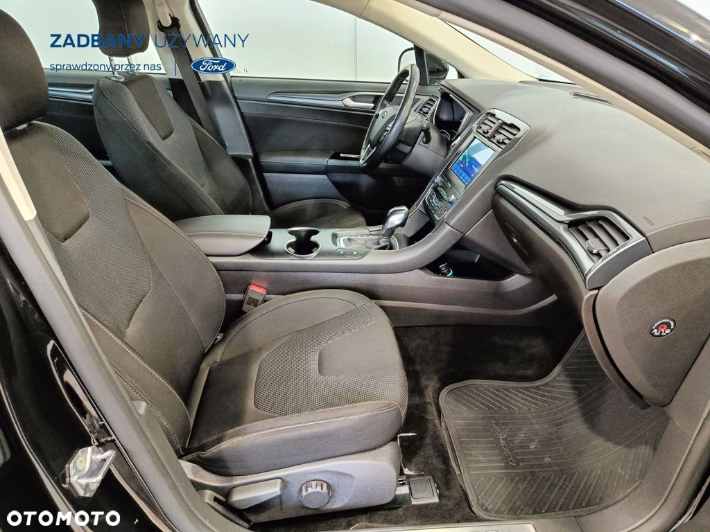 Ford Mondeo 2.0 Hybrid Titanium - 12