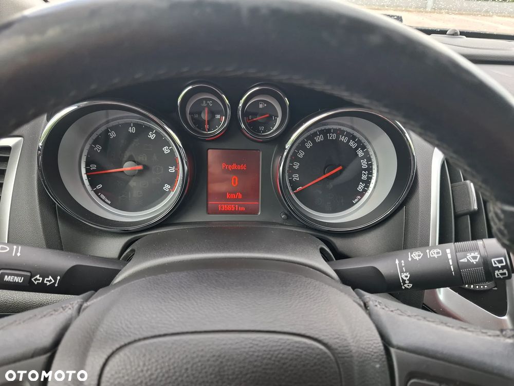Opel Astra 1.4 T Cosmo - 12