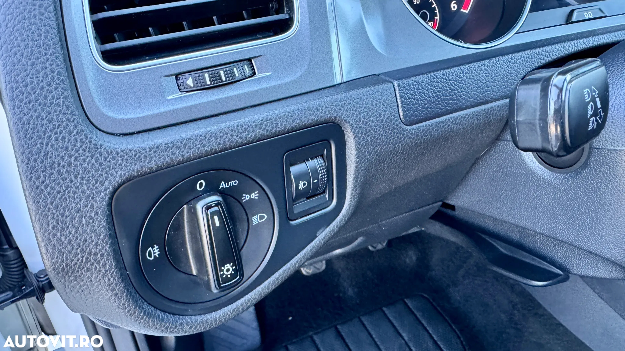 Volkswagen Golf Variant 1.6 TDI BlueMotion Trendline - 14