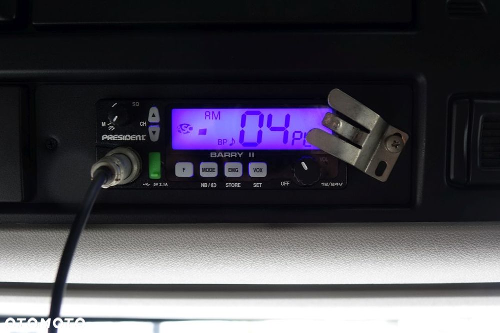 Scania S450 / EURO 6 / MEGA / LOW DECK / AUTOMAT / RETARDER / KLIMATYZACJA POSTOJOWA / LODÓWKA  /  2 ZBIORNIKI 700L / PO KONTRAKCIE - 29