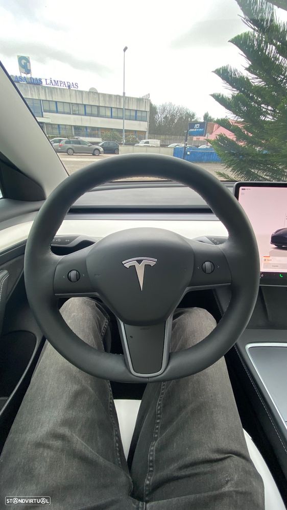 Tesla Model 3 Performance Dual Motor AWD - 29