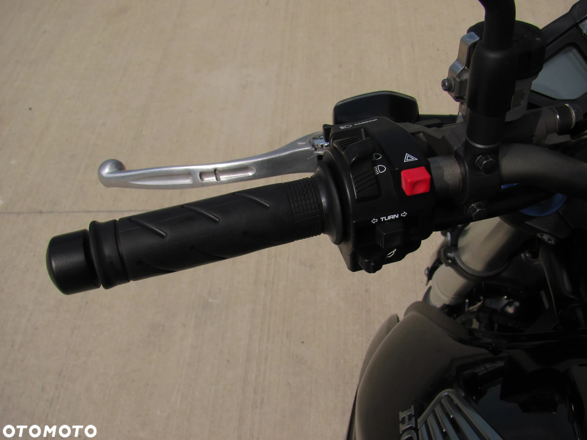 Honda CB - 9