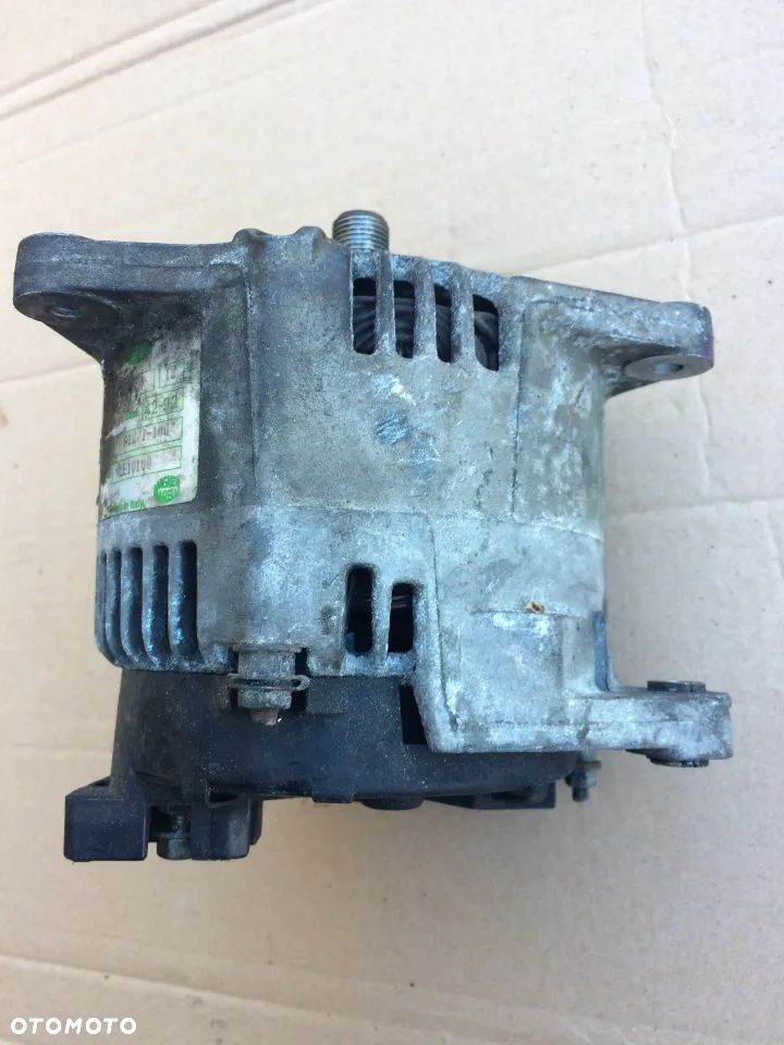 Alternator Magneti Marelli YLE10100 Range Rover 1 I Classic 3.9 V8 - 1