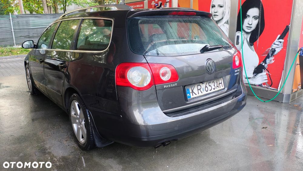 Volkswagen Passat 2.0 TDI 4Mot Highline - 4